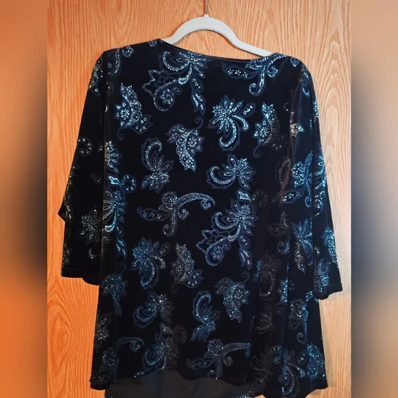 Notations Black and Blue Velvet Paisley Blouse 2x-duplicate - Picture 4 of 4